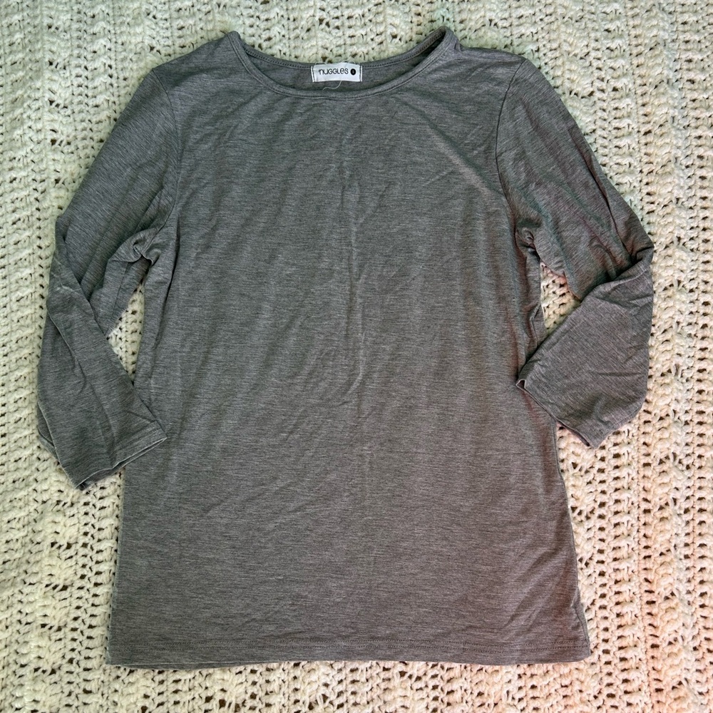 Nuggles | 3/4 Sleeve Layering Tee in Light Heather Grey | Size Small